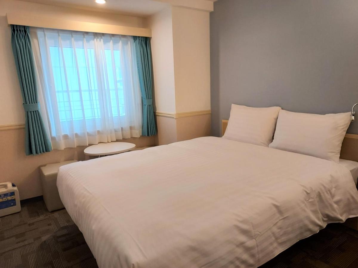 Toyoko Inn Чханвон Экстерьер фото