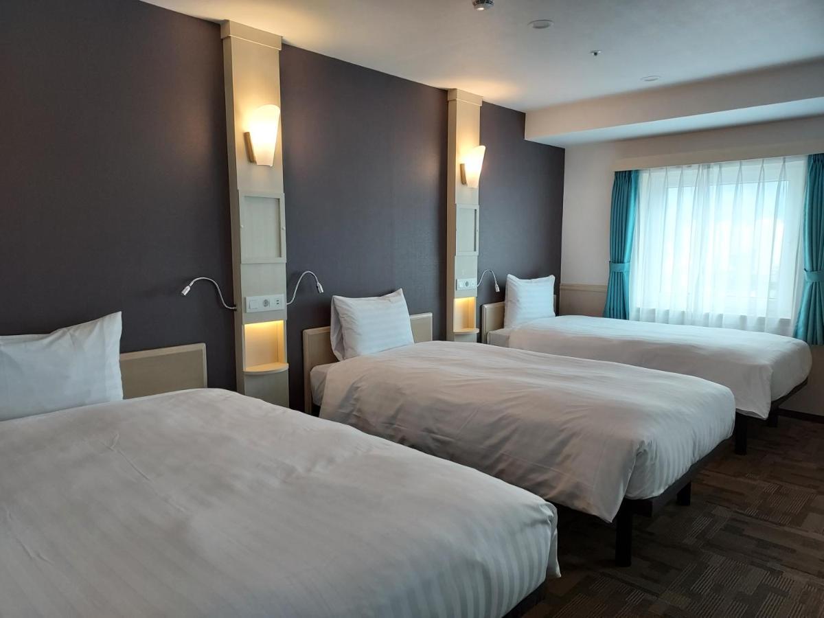 Toyoko Inn Чханвон Экстерьер фото