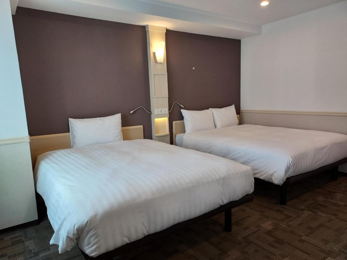 Toyoko Inn Чханвон Экстерьер фото